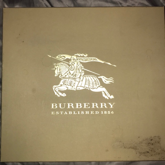 Burberry Platforms - Picture 3 of 4